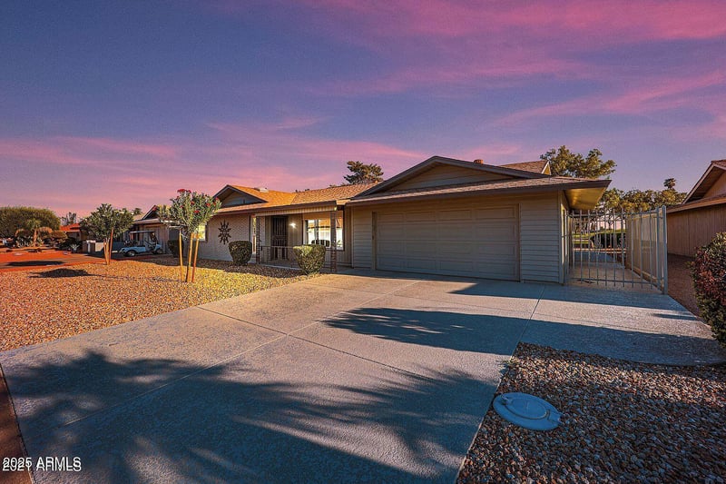 9603 Country Club Dr, Sun City, AZ 85373