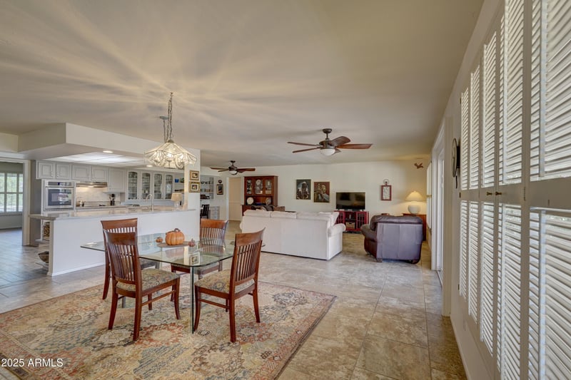 9603 Country Club Dr, Sun City, AZ 85373