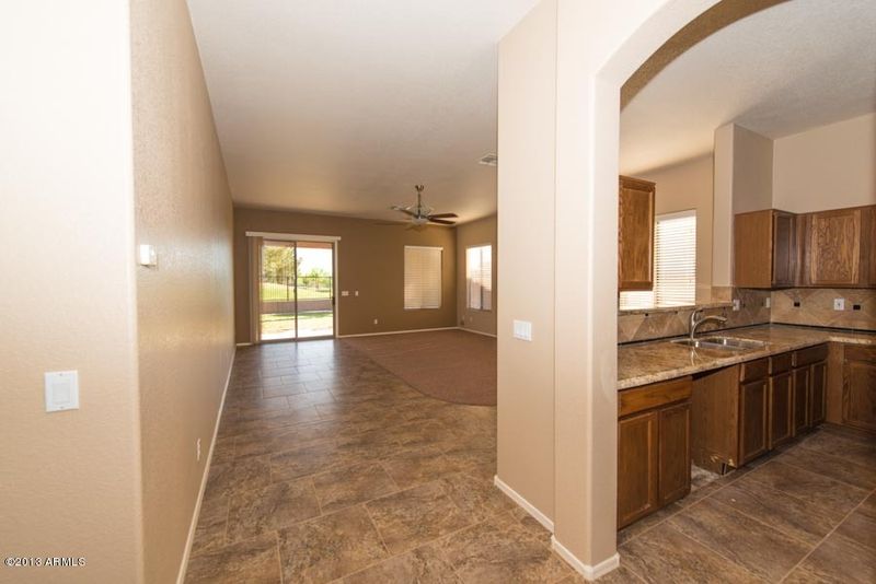 9603 E Nido Ave, Mesa, AZ 85209