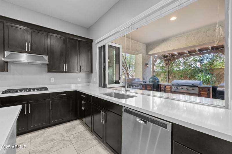 9603 Theia Dr, Mesa, AZ 85212