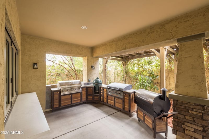 9603 Theia Dr, Mesa, AZ 85212
