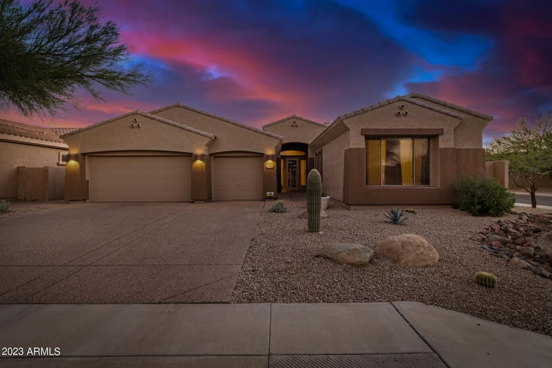 9604 183rd Dr, Goodyear, AZ 85338