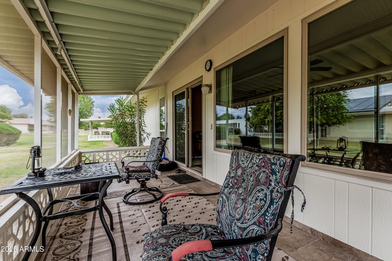 9606 Long Hills Dr, Sun City, AZ 85351