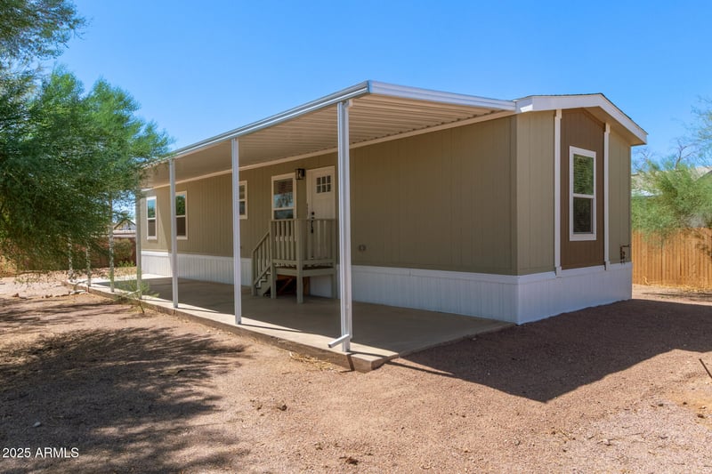 9607 Alder Cir, Mesa, AZ 85208