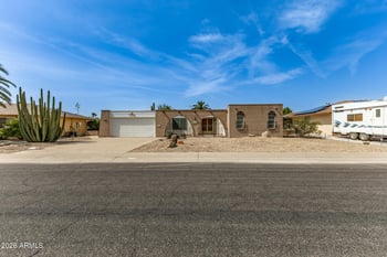 9607 Hidden Valley Cir, Sun City, AZ 85351
