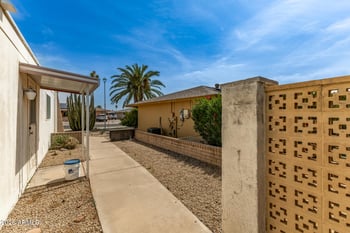 9607 Hidden Valley Cir, Sun City, AZ 85351