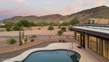 9607 N 40th St, Phoenix, AZ 85028