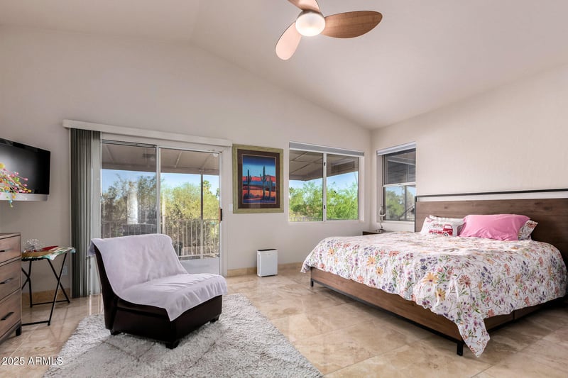 9609 50th St, Phoenix, AZ 85044