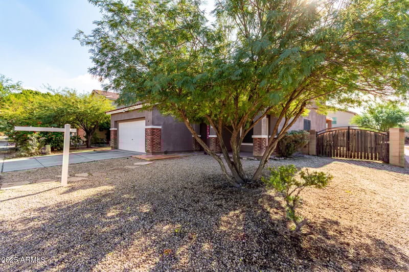 9609 Coolidge St, Phoenix, AZ 85037