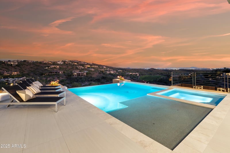 9609 Palisades Blvd, Fountain Hills, AZ 85268