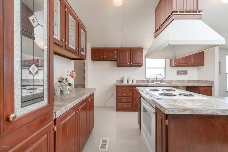 9609 S 325th Ave, Arlington, AZ 85322