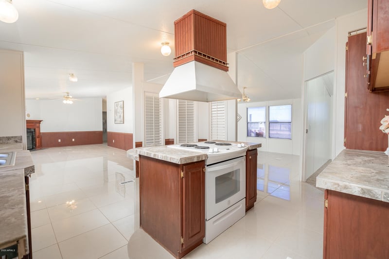9609 S 325th Ave, Arlington, AZ 85322