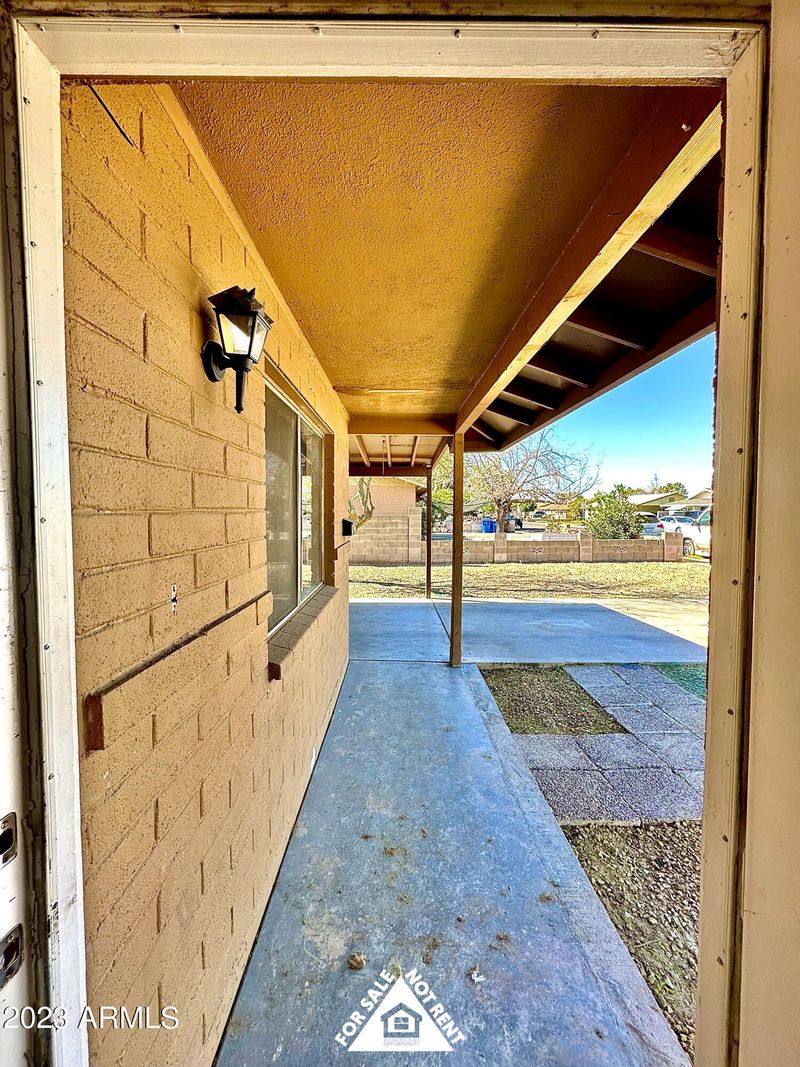 961 E 10th Dr, Mesa, AZ 85204