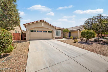 961 W Capulin Trl, San Tan Valley, AZ 85140