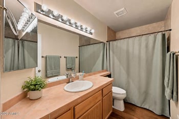 961 Hudson Way, Gilbert, AZ 85233
