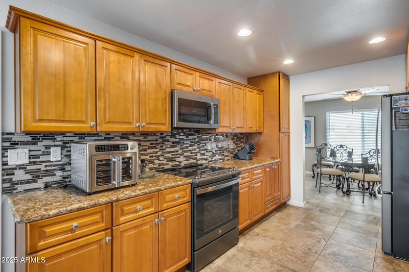 9610 Campana Dr, Sun City, AZ 85351