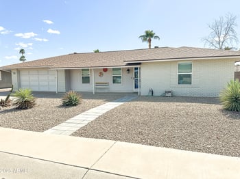 9611 Glen Oaks Cir, Sun City, AZ 85351