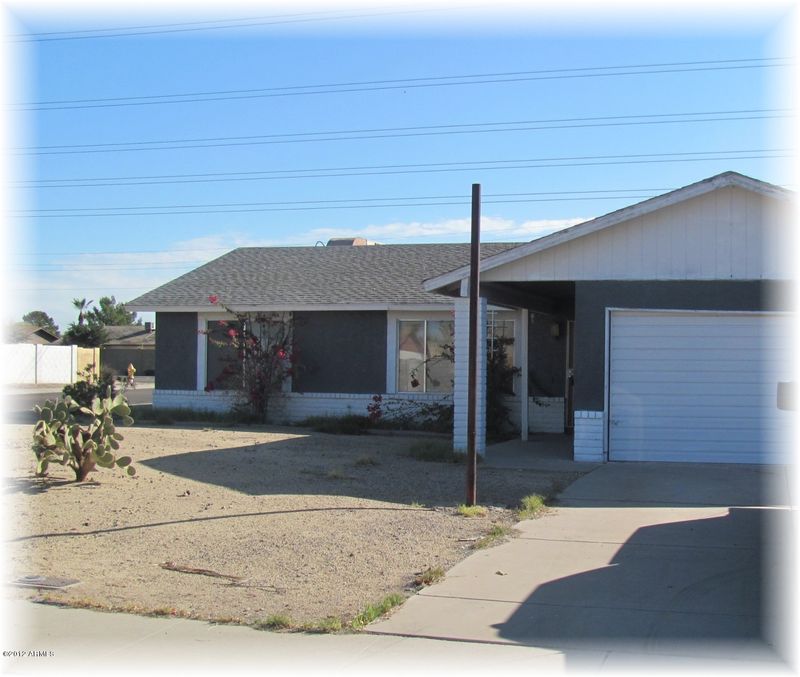 9611 N 67th Dr, Peoria, AZ 85345