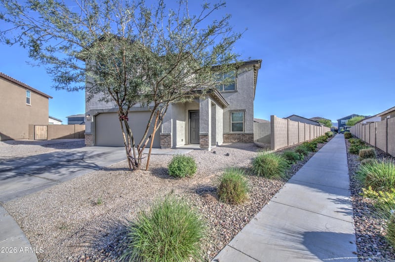 9611 W Albeniz Pl, Tolleson, AZ 85353