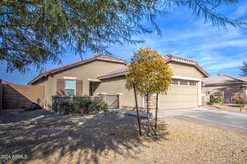 9612 W Trumbull Rd, Tolleson, AZ 85353