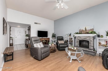 9613 Raintree Dr, Sun City, AZ 85351