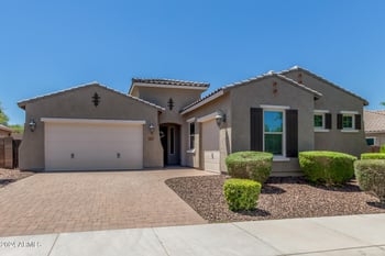 9613 Staghorn Rd, Peoria, AZ 85383
