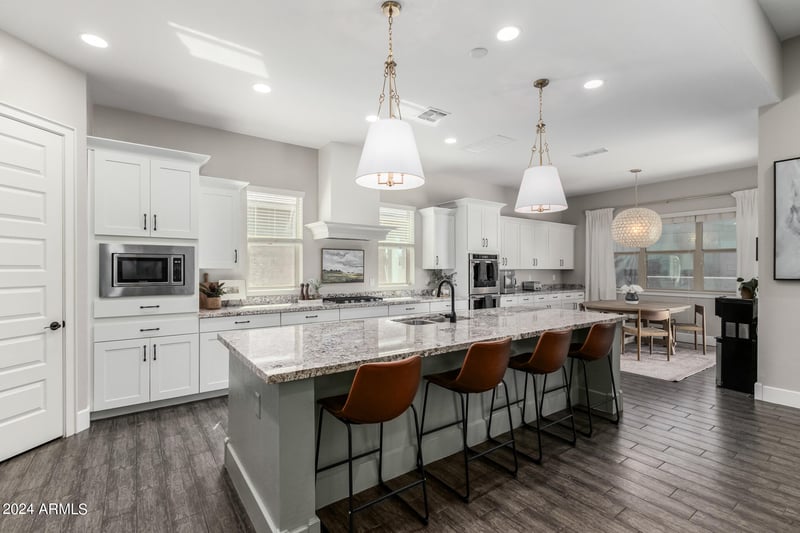 9613 Staghorn Rd, Peoria, AZ 85383