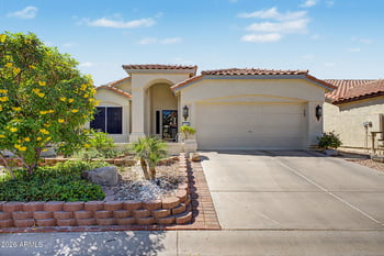 9614 51st St, Phoenix, AZ 85044