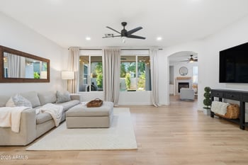 9614 Keats Ave, Mesa, AZ 85209