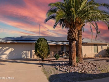 9614 Pineridge Dr, Sun City, AZ 85351