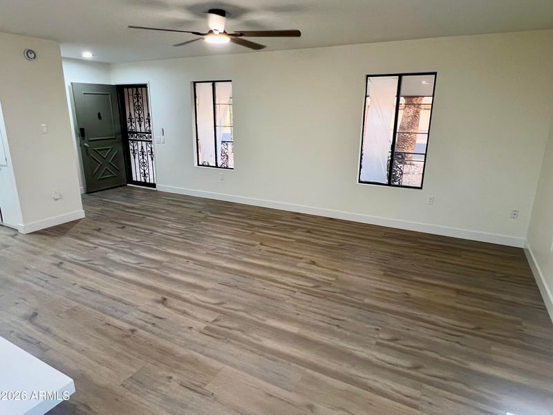 9614 W Pineridge Dr, Sun City, AZ 85351