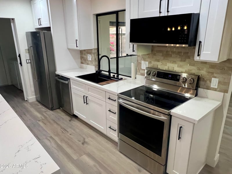 9614 W Pineridge Dr, Sun City, AZ 85351