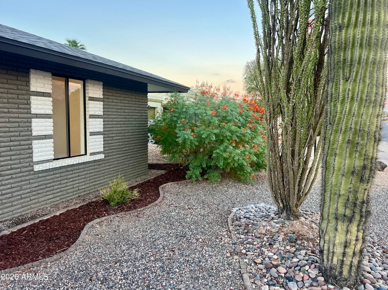 9614 W Pineridge Dr, Sun City, AZ 85351