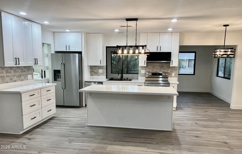 9614 W Pineridge Dr, Sun City, AZ 85351