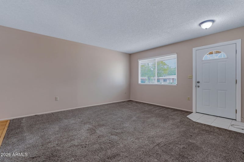 9615 111th Ave, Sun City, AZ 85351