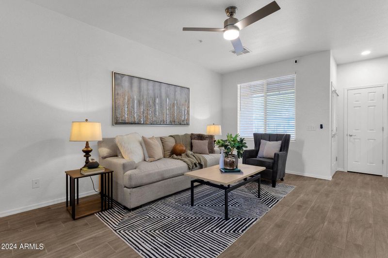 9615 N 13th Ave #110, Phoenix, AZ 85021
