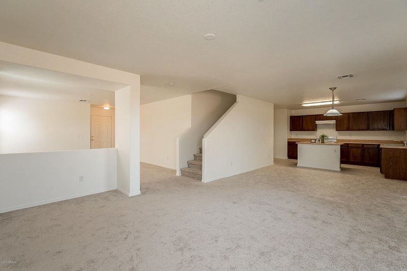 9615 N 81st Dr, Peoria, AZ 85345