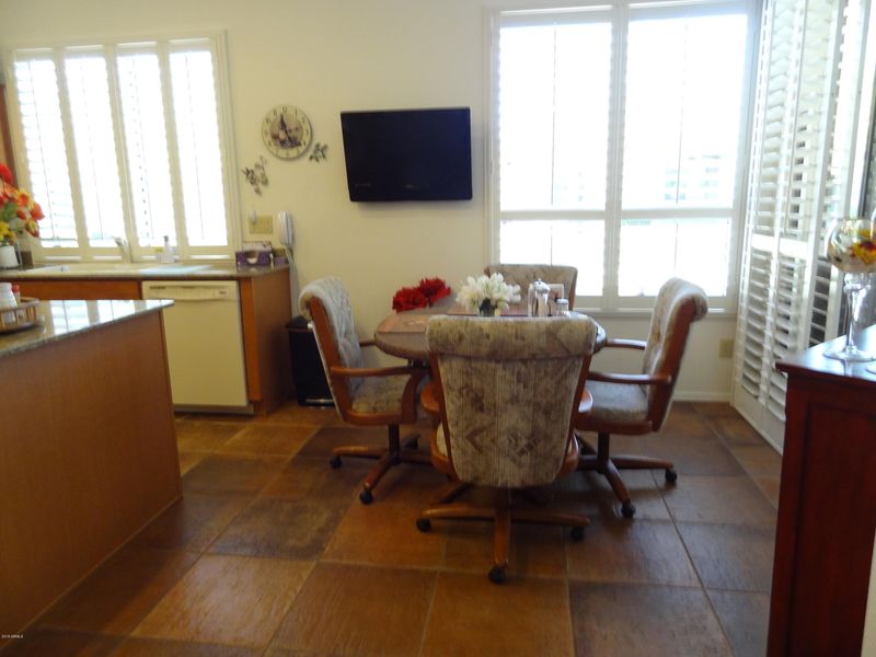 9616 E Nacoma Dr, Sun Lakes, AZ 85248