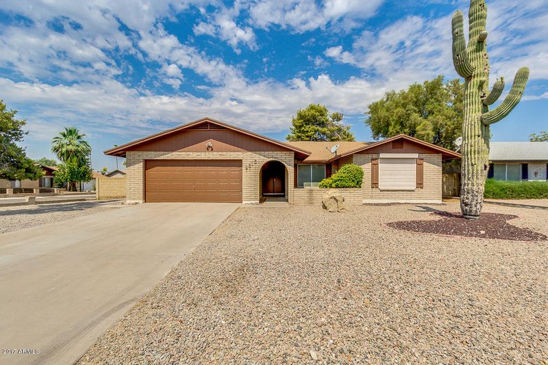 9616 N 47th Ave, Glendale, AZ 85302