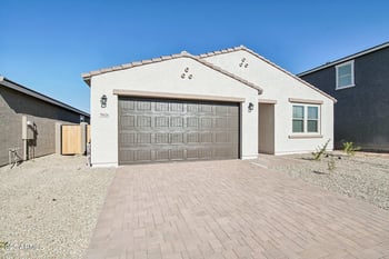 9616 Tamarisk Ave, Tolleson, AZ 85353