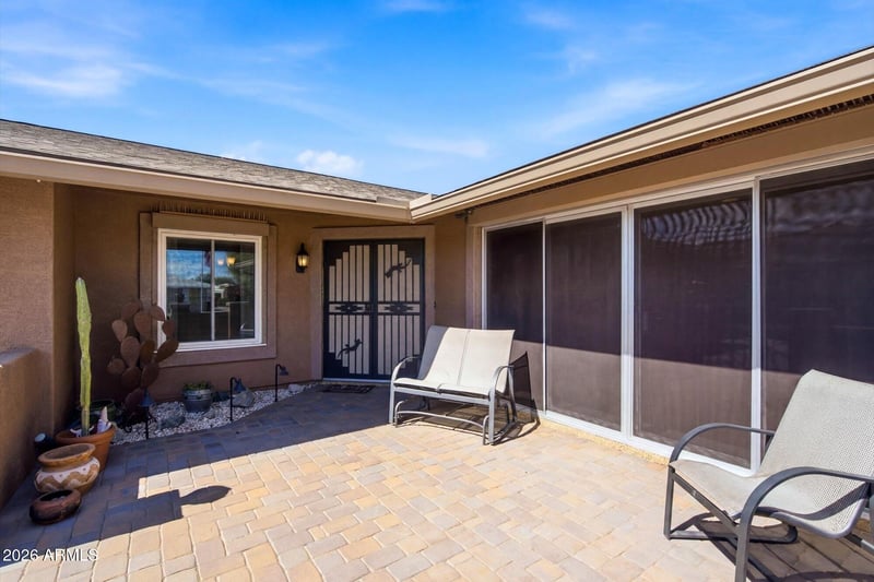9616 Indian Hills Dr, Sun City, AZ 85351
