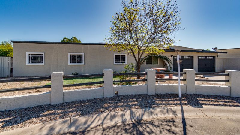 9617 E Ellis Cir, Mesa, AZ 85207