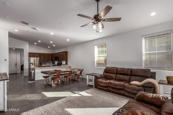 9617 Tesla Ave, Mesa, AZ 85212