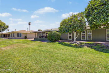 9618 W Long Hills Dr, Sun City, AZ 85351