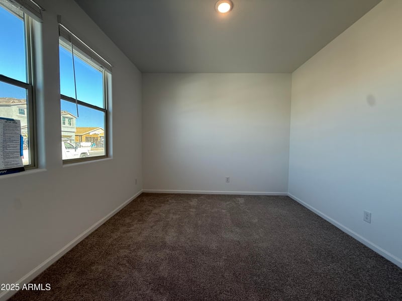 9619 Tamarisk Ave, Tolleson, AZ 85353