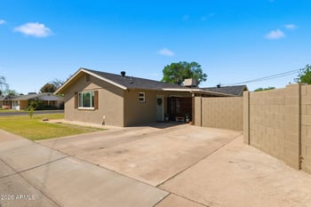 962 8th Pl, Mesa, AZ 85203