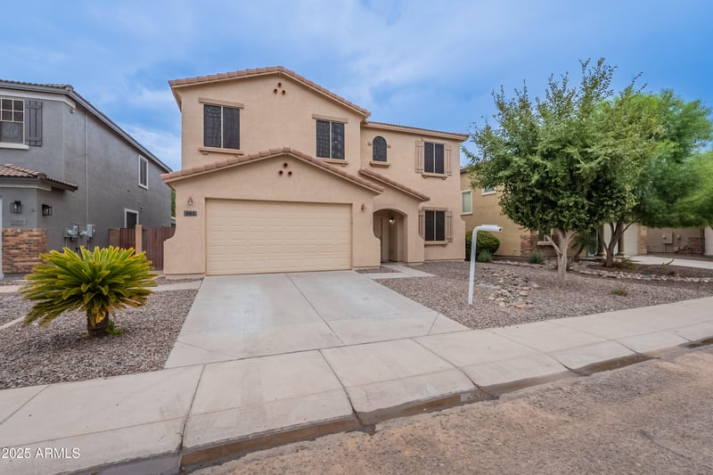 962 Crimm Rd, San Tan Valley, AZ 85143