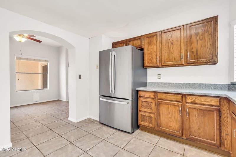 962 E Vaughn Ave, Gilbert, AZ 85234