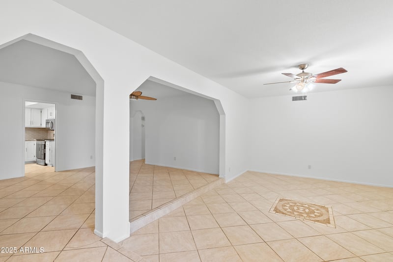 962 Keating Ave, Mesa, AZ 85210