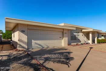 9620 Brokenstone Dr, Sun City, AZ 85351